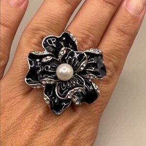 Vintage Robert Allison Silver Black Enamel Rhinestone Large Flower Ring Size 7